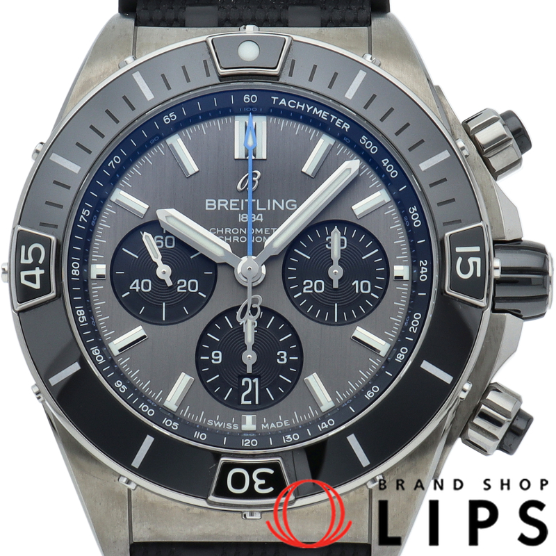 スーパークロノマット B01 44 チタン