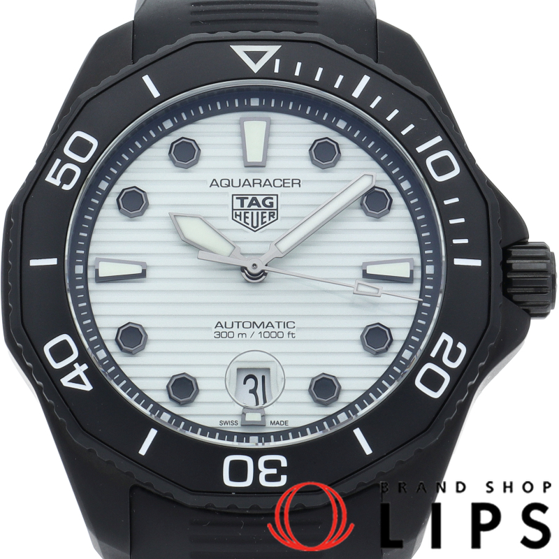 アクアレーサー プロフェッショナル 300 ナイトダイバー ウォッチ