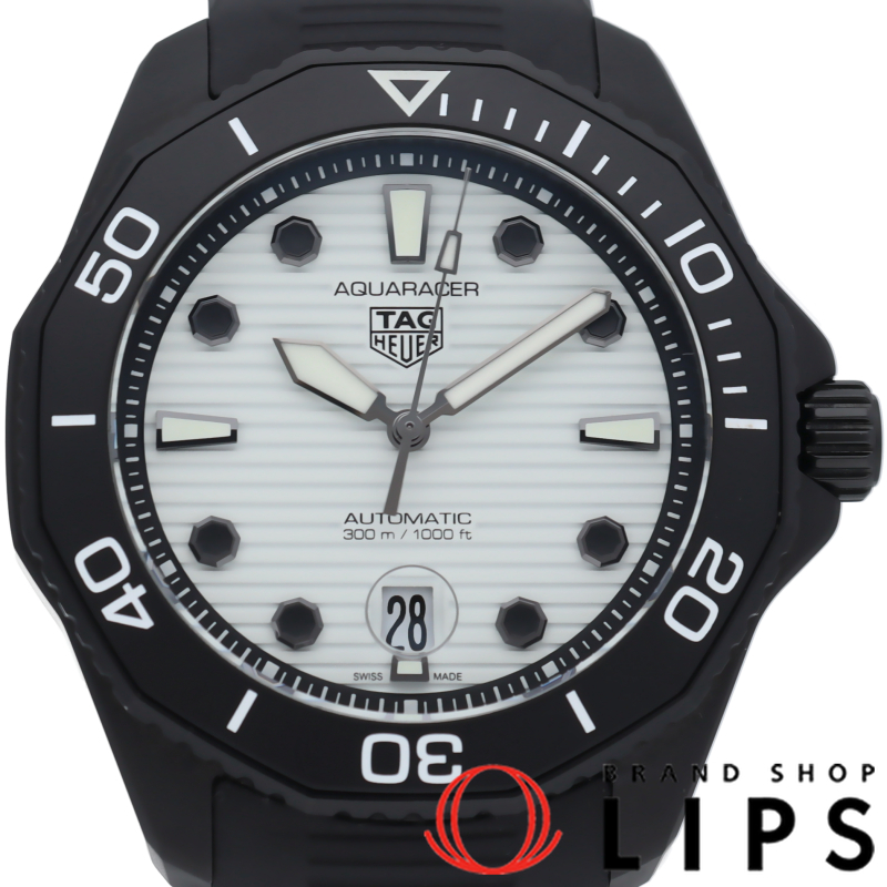 アクアレーサー プロフェッショナル300 ナイトダイバー ウォッチ