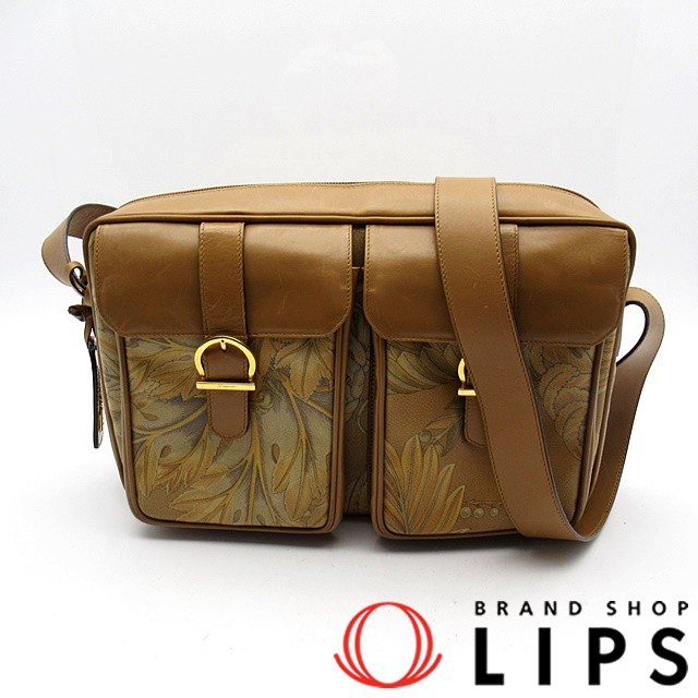 ショルダーバッグ