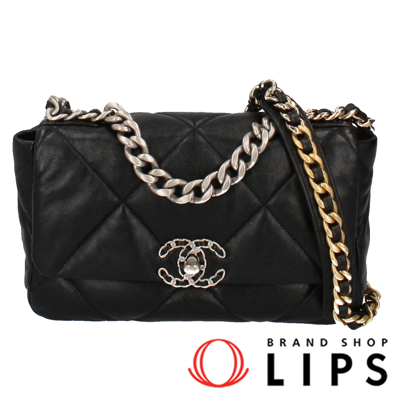 シャネル19 フラップチェーンショルダーバッグ