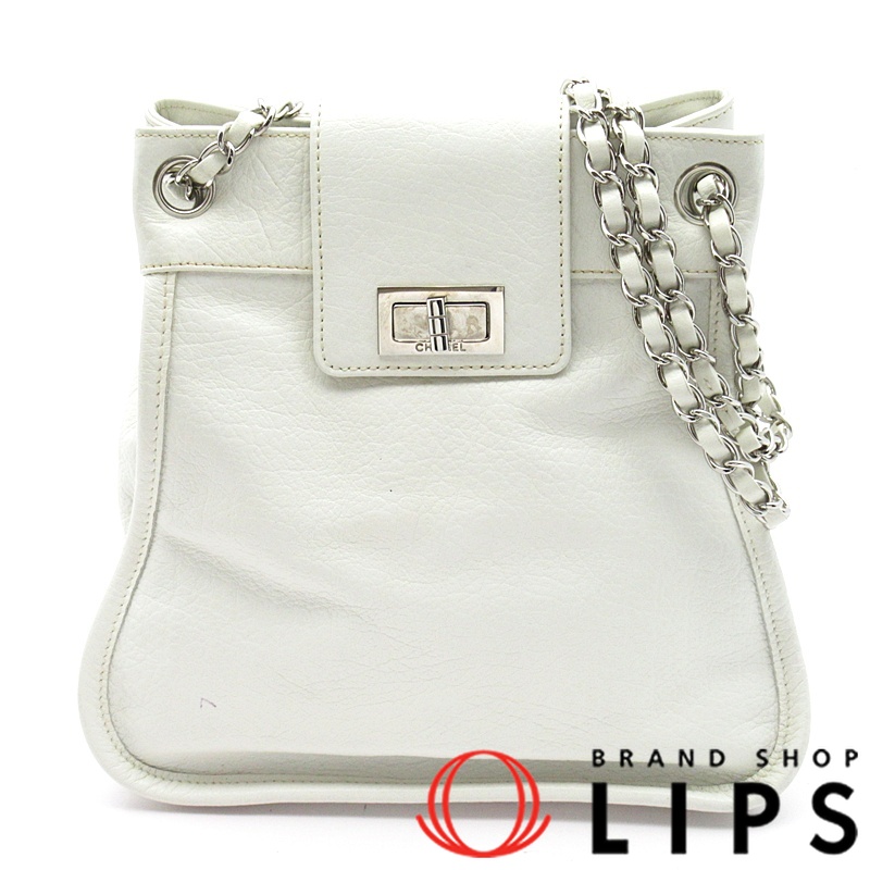 2.55 チェーンショルダーバッグ