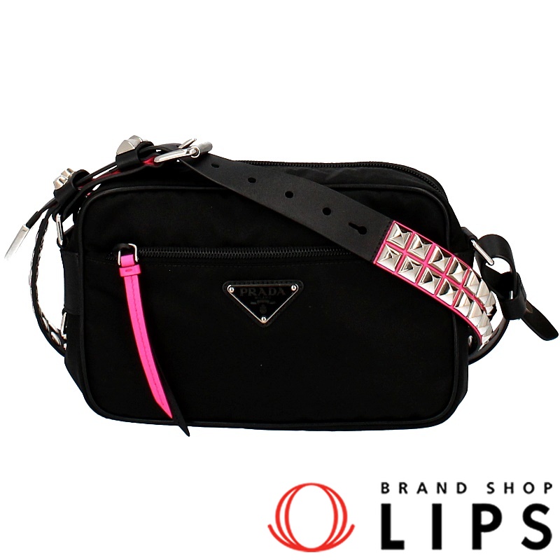 スタッズベルト ショルダーバッグ