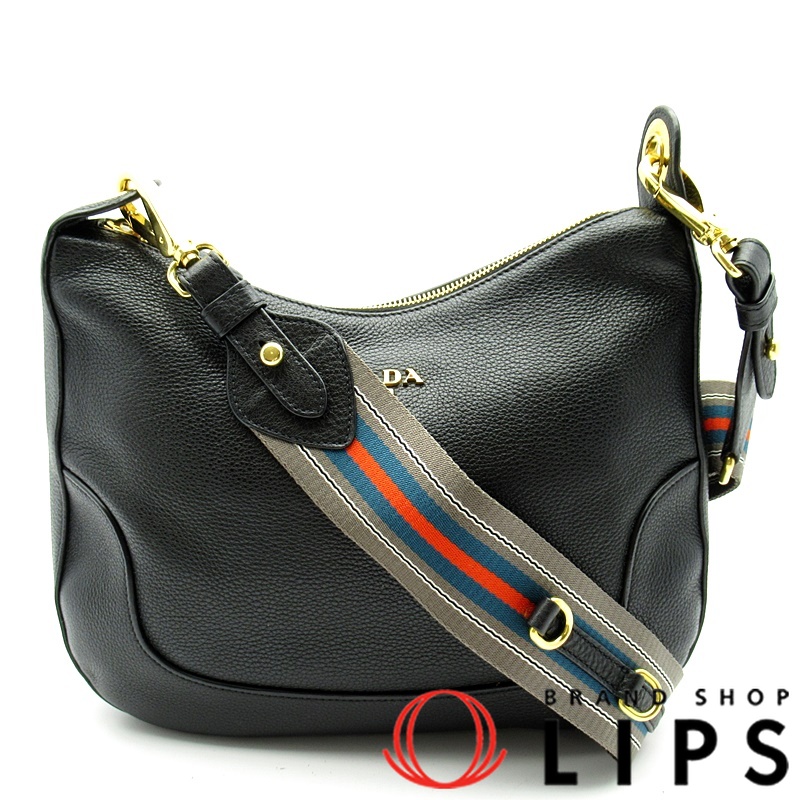 ショルダーバッグ