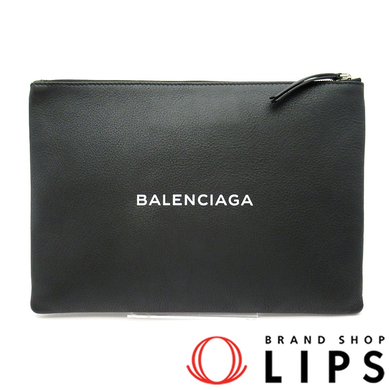 クラッチバッグ