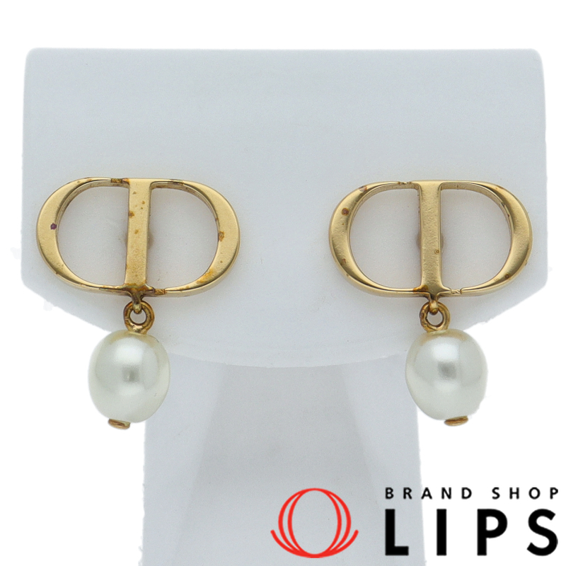 フェイクパールピアス