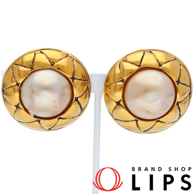 フェイクパールイヤリング